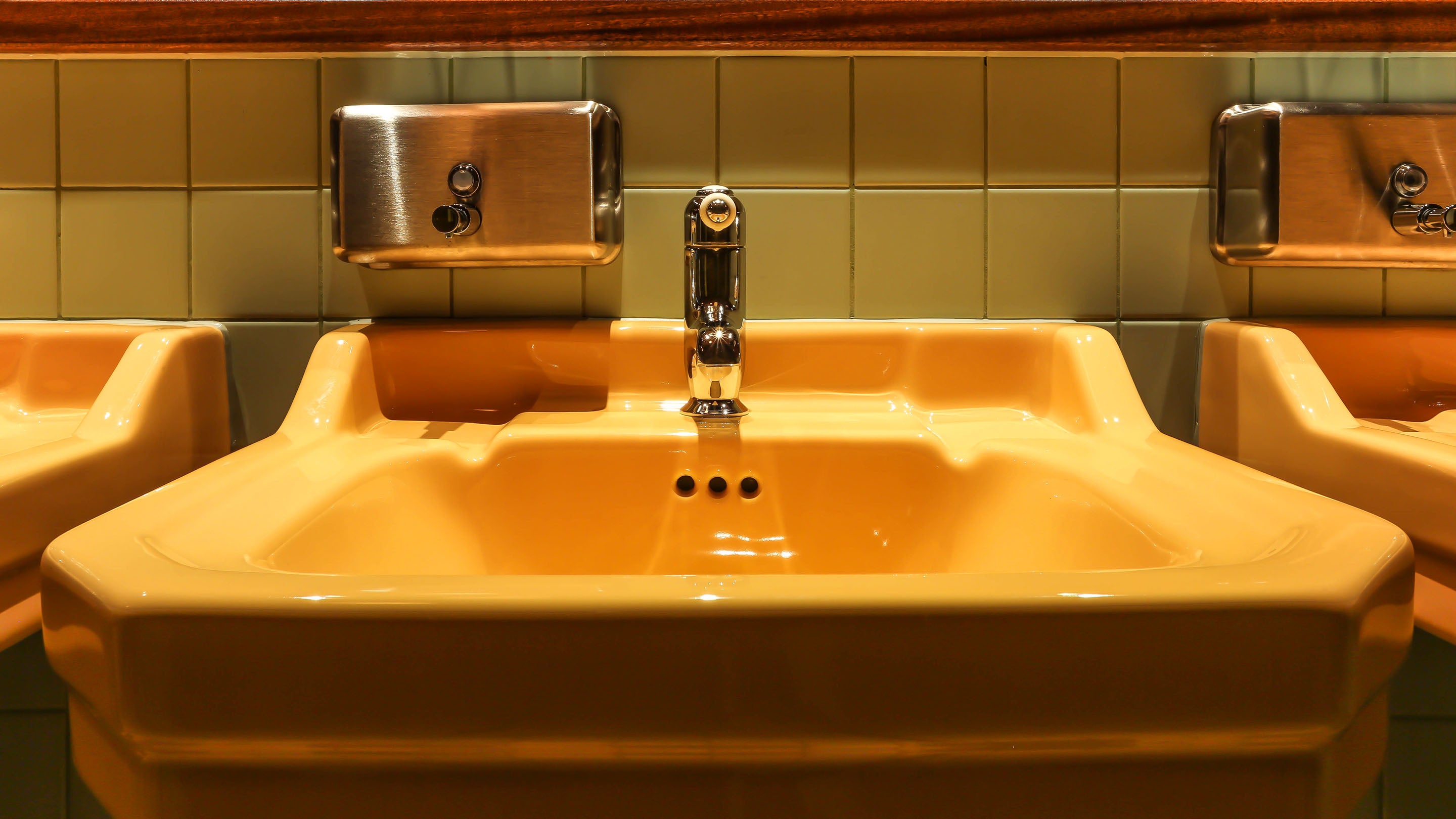 Deco sink basin, Harvest Gold, custom colour, commercial project, restaurant, bar, The Bold Bathroom Company