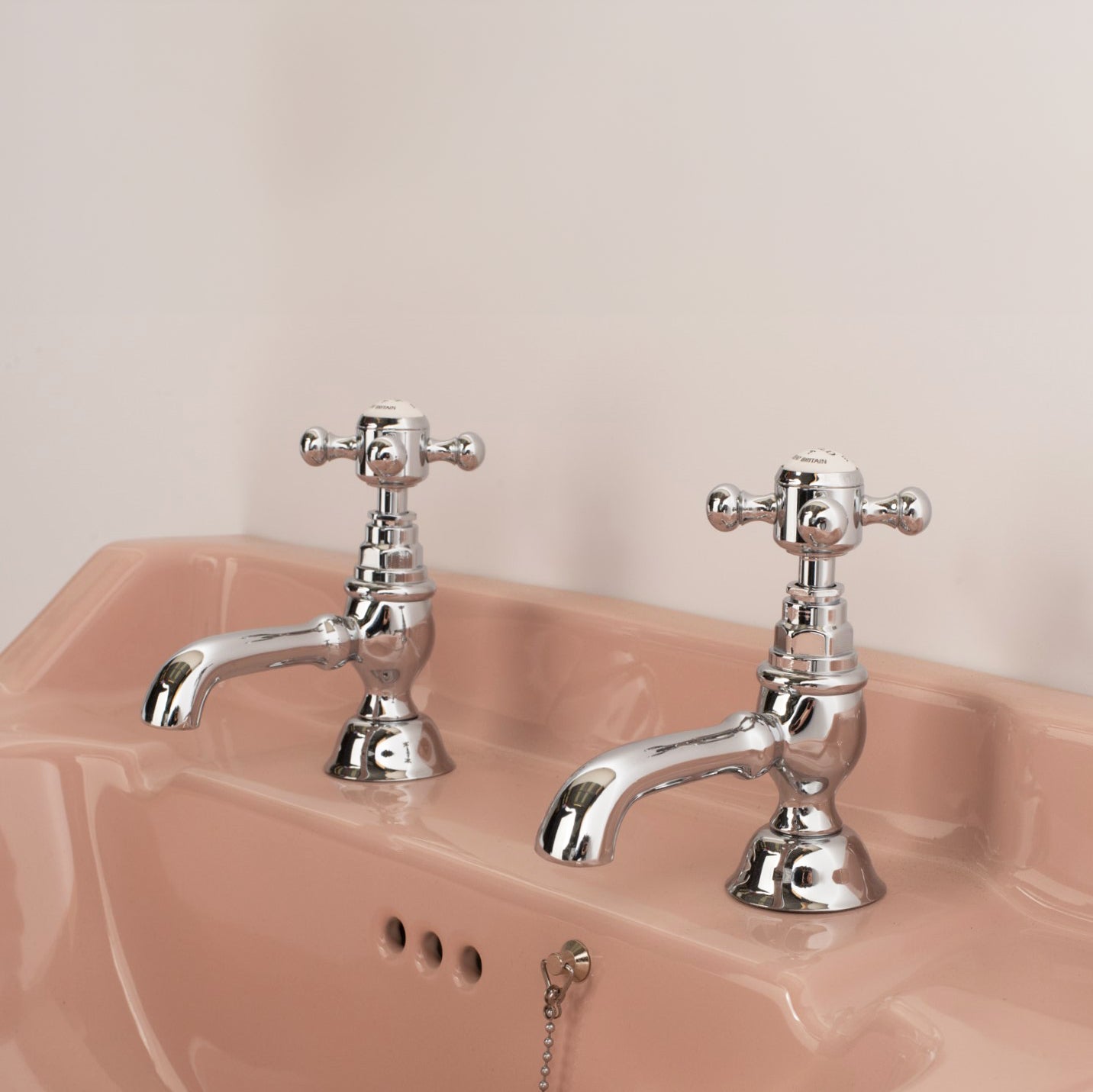 Deco pink sink basin, Victorian taps, The Bold Bathroom Company